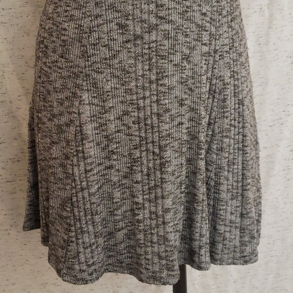 Forver 21 Little Gray Dress - Picture 3 of 5